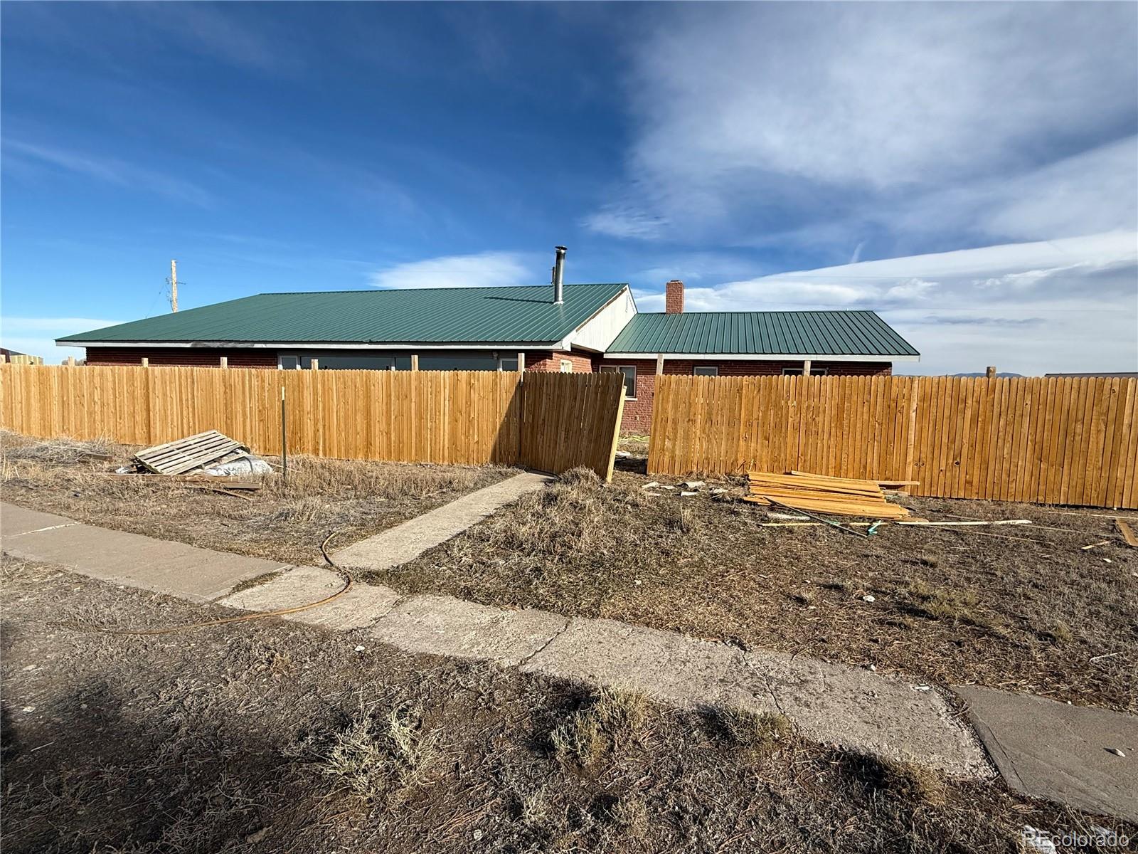 16851 County Road Ee