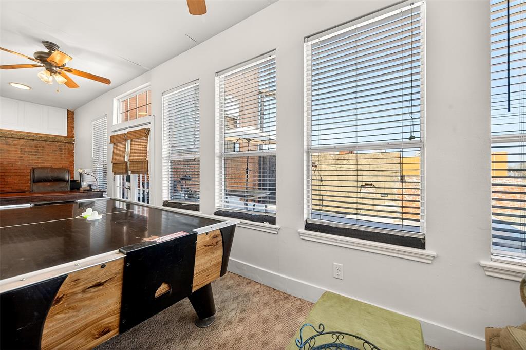 205 & 207 E Houston Street