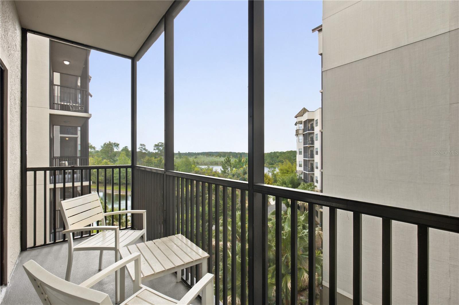 14501 Grove Resort Avenue 1527