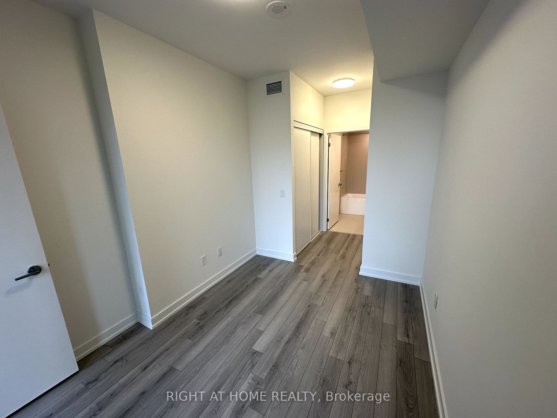 89 Church St 708