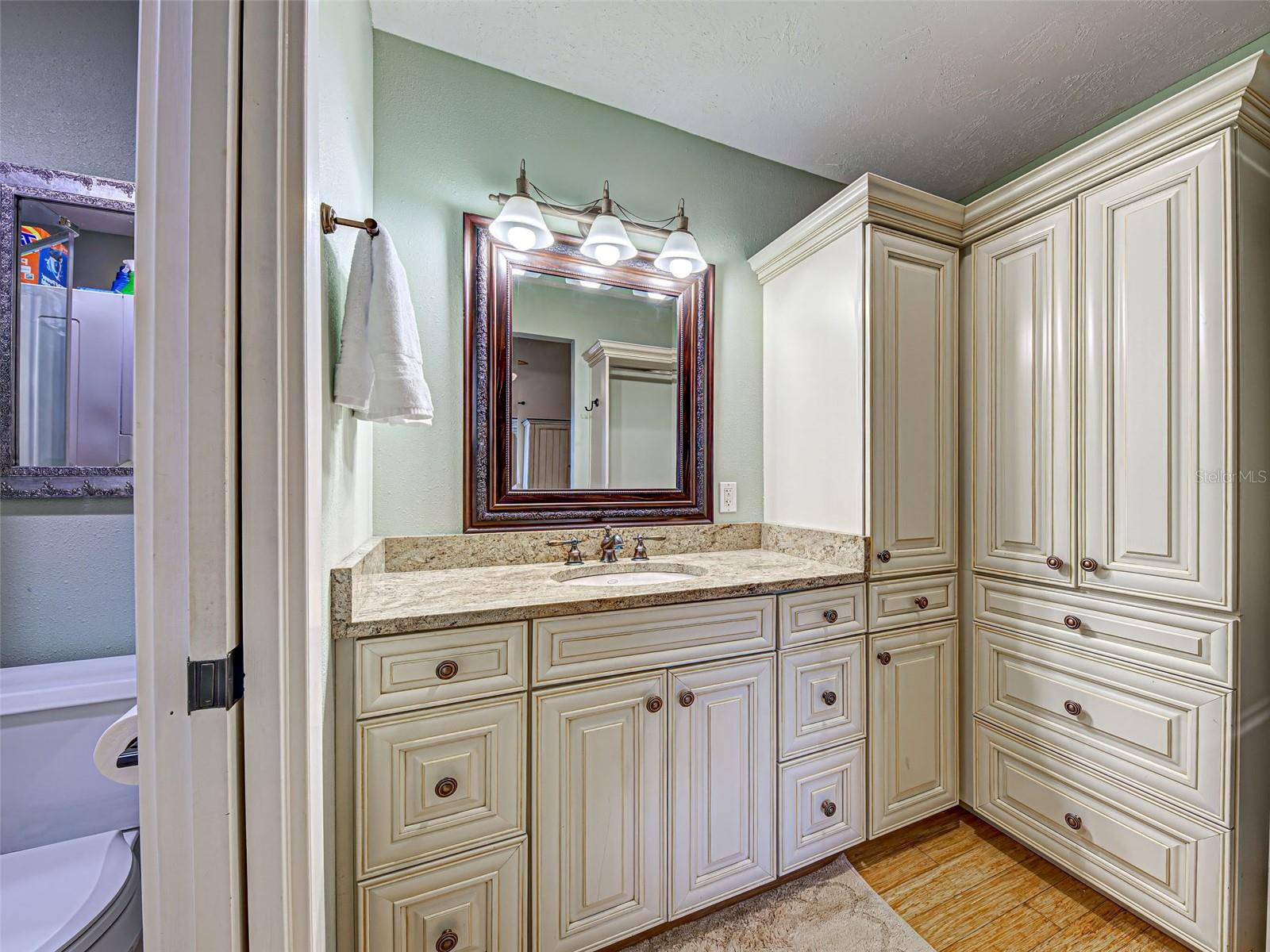109 Bayshore Road 5