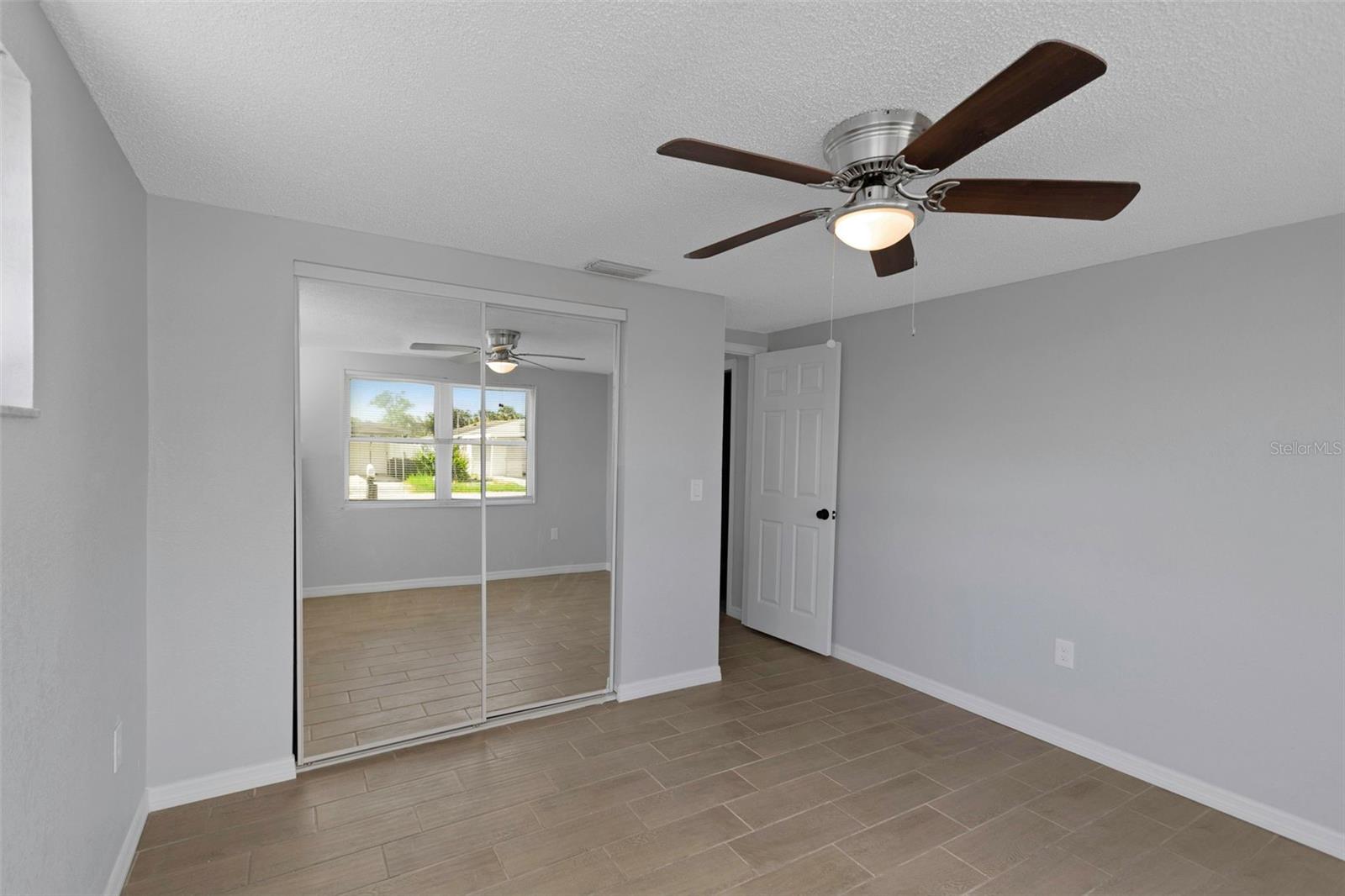 6819 Sanderling Lane