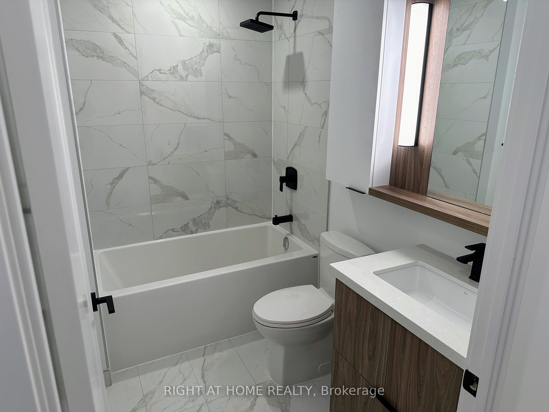 5 S Defries St 710