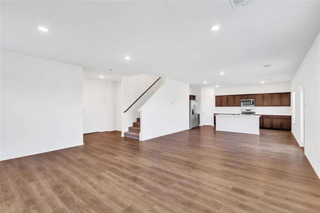 3124 Sweetwater Way