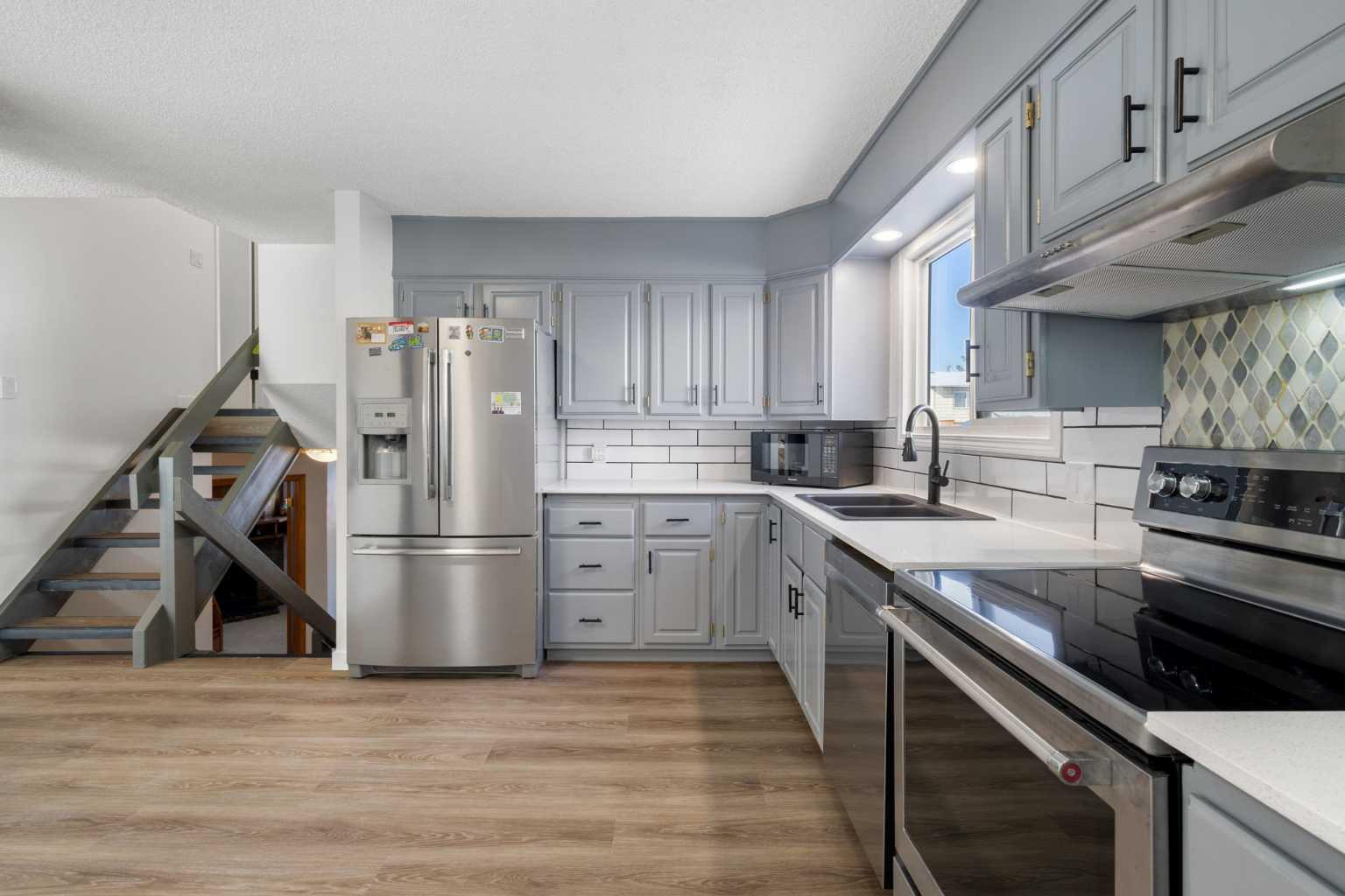 95 Beddington Way NE