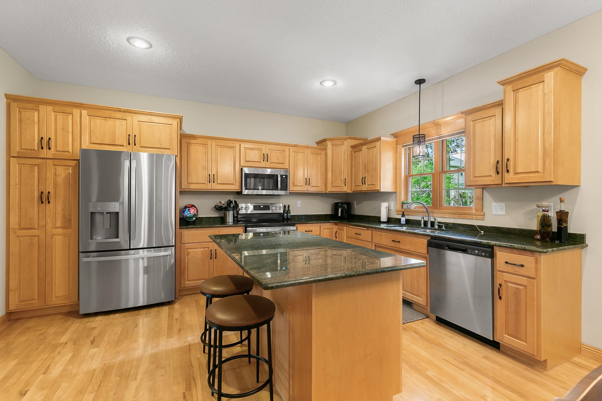 1301 Pondview Lane