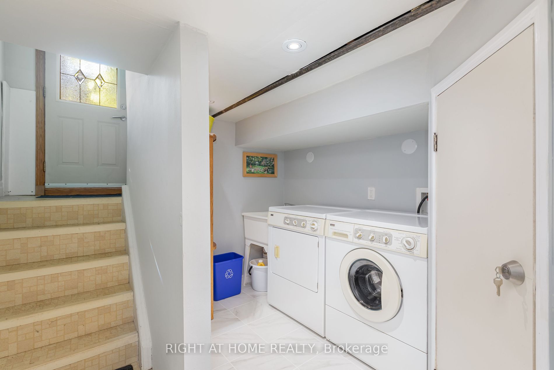 32 Flerimac Rd Lower