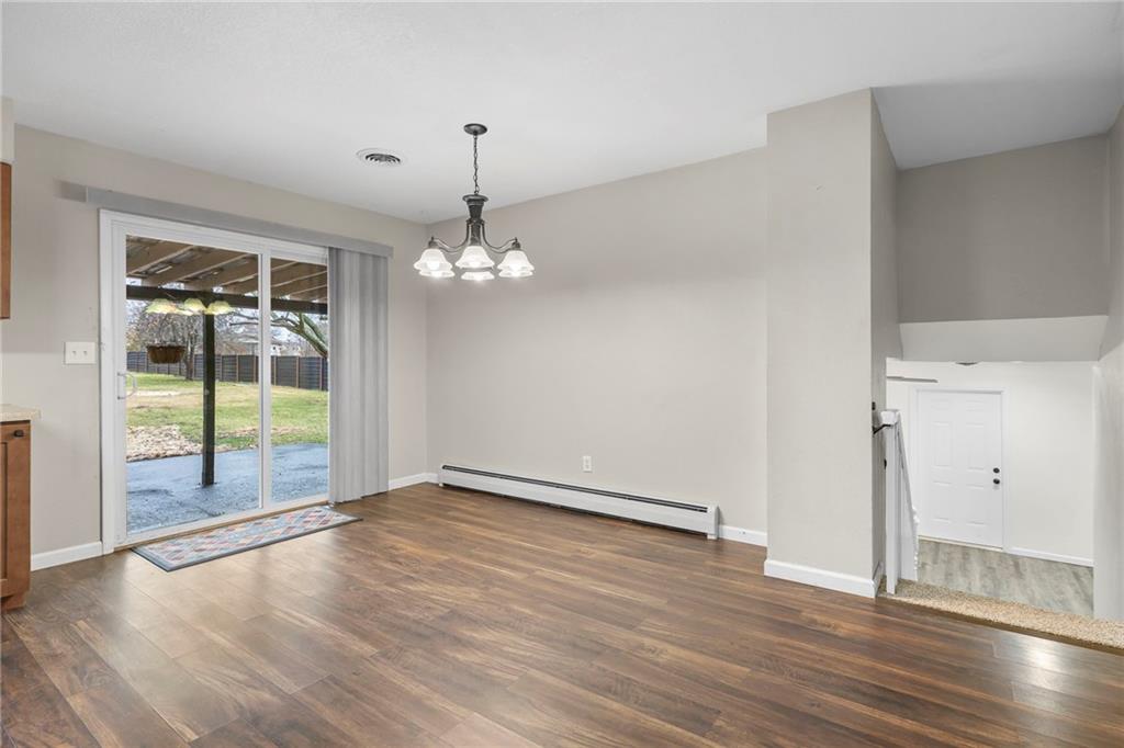 211 N Lincoln Street