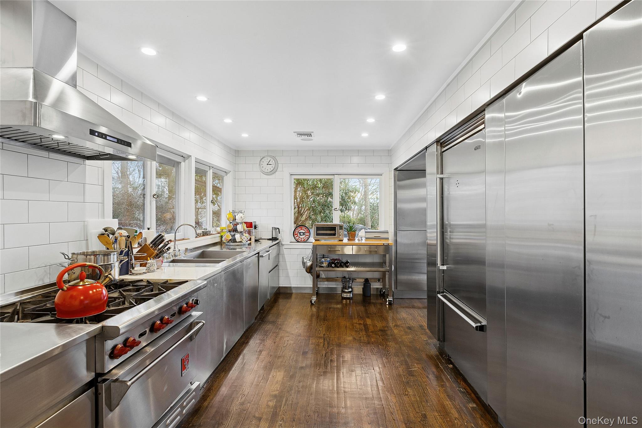 68 Three Mi Hbr Hog Crk Highway