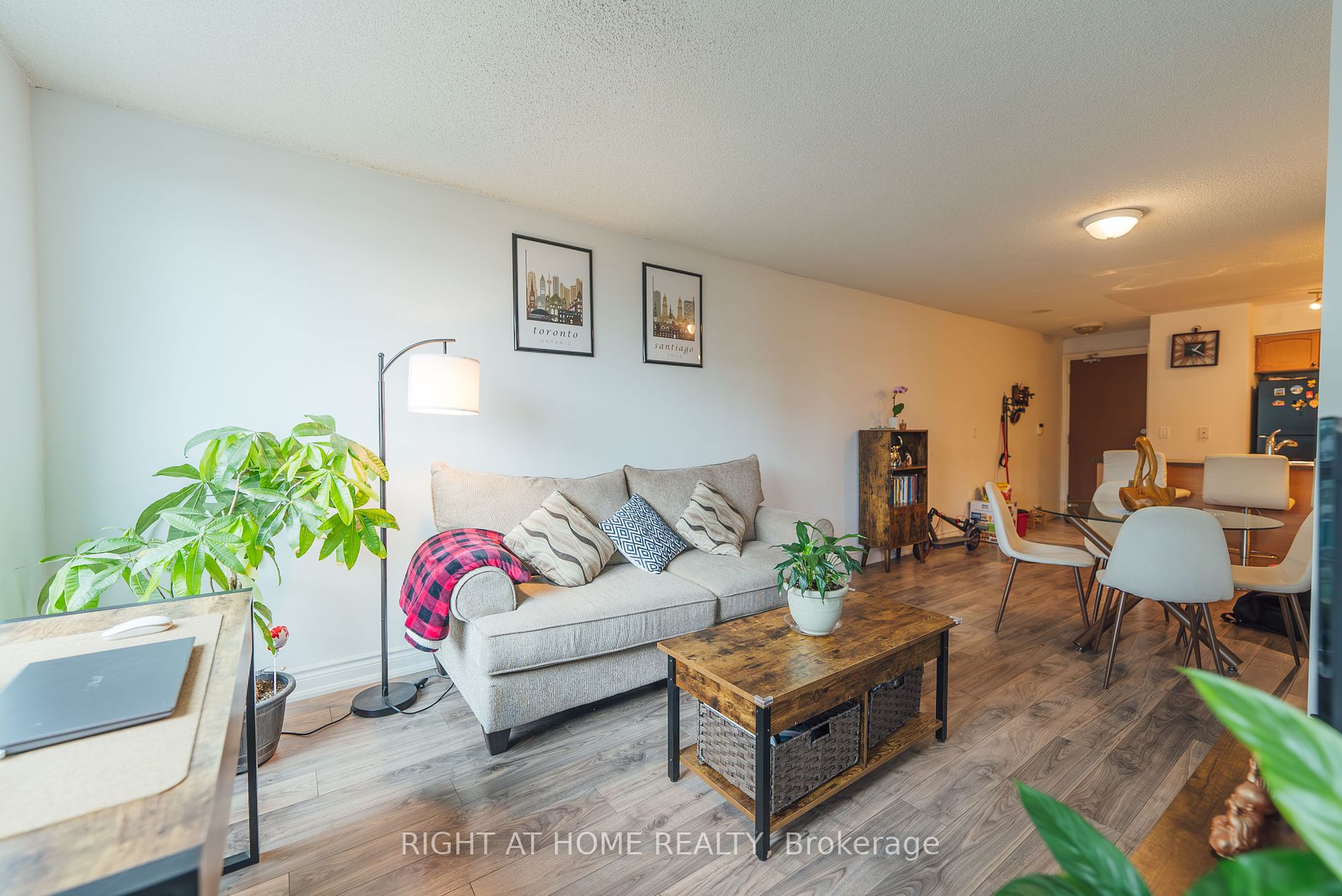 219 Fort York Blvd 1001