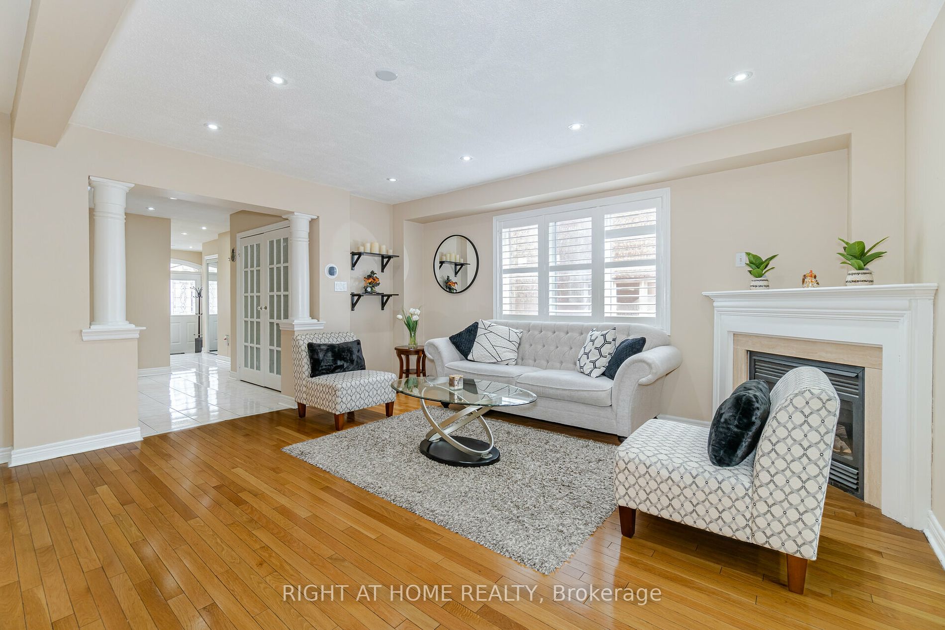 811 Othello Crt