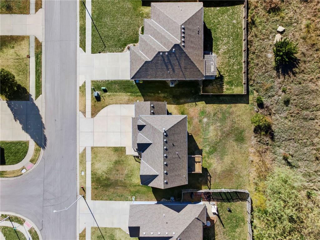 6720 N Cypress Avenue