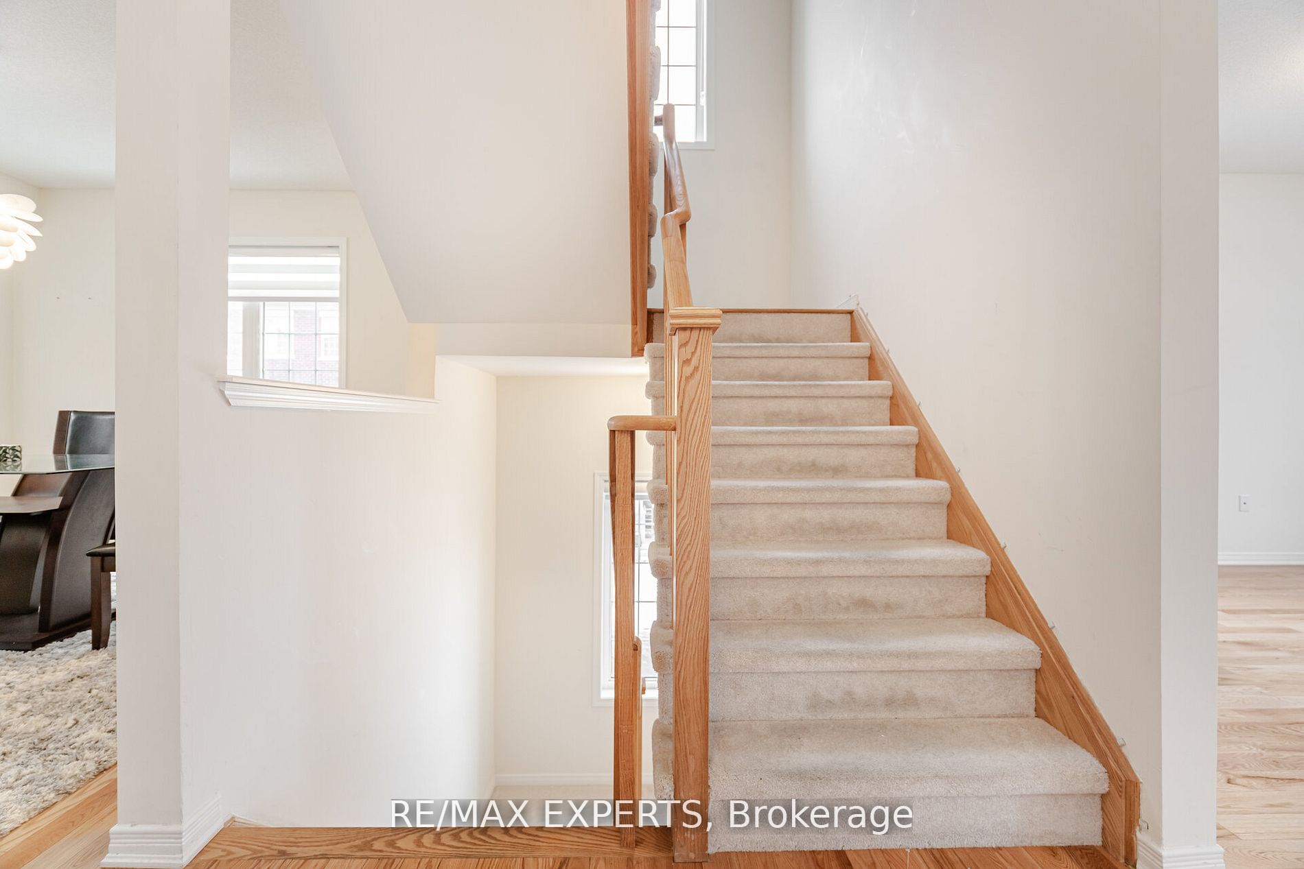 3 Grayson Rd