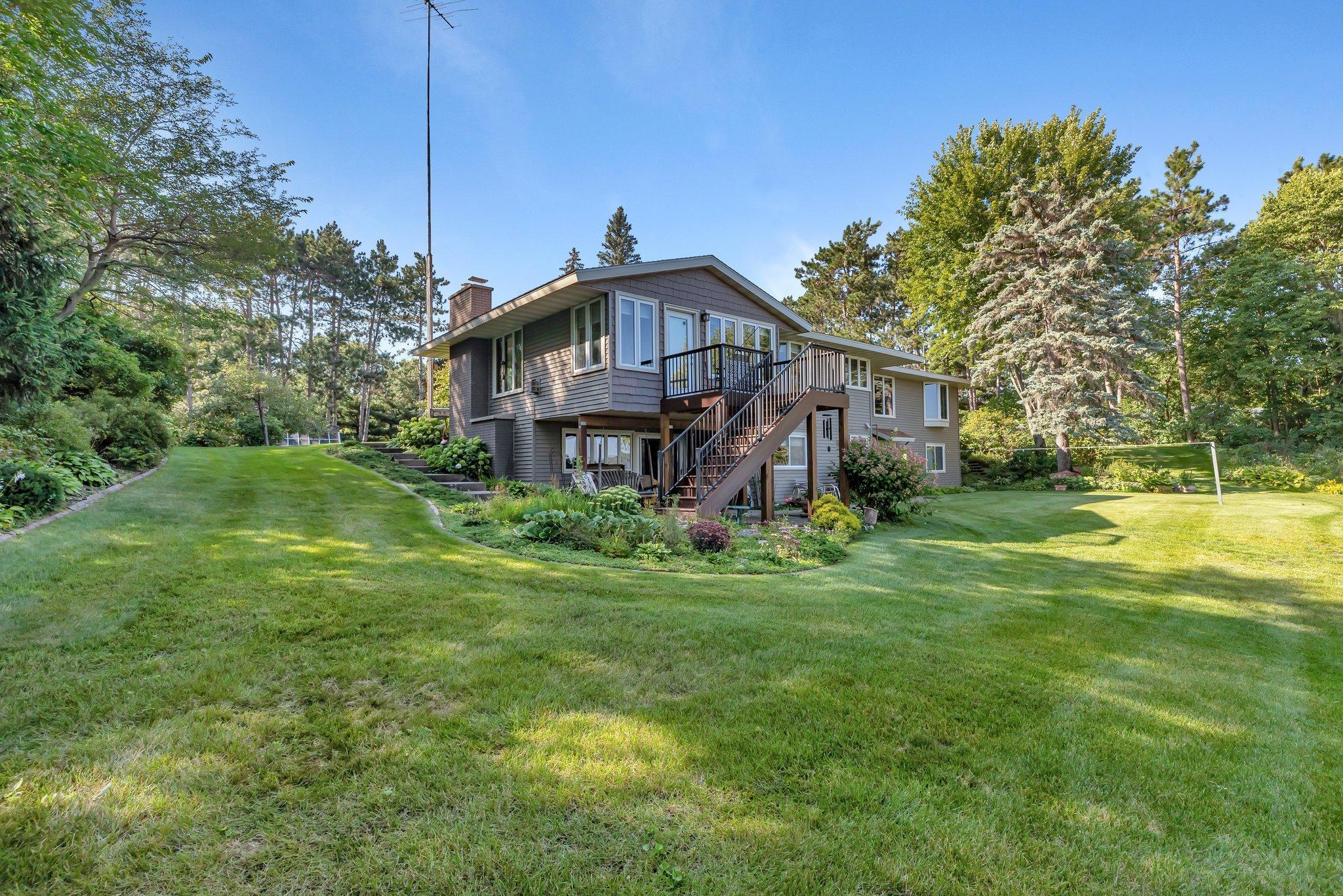 3934 Riviera Road