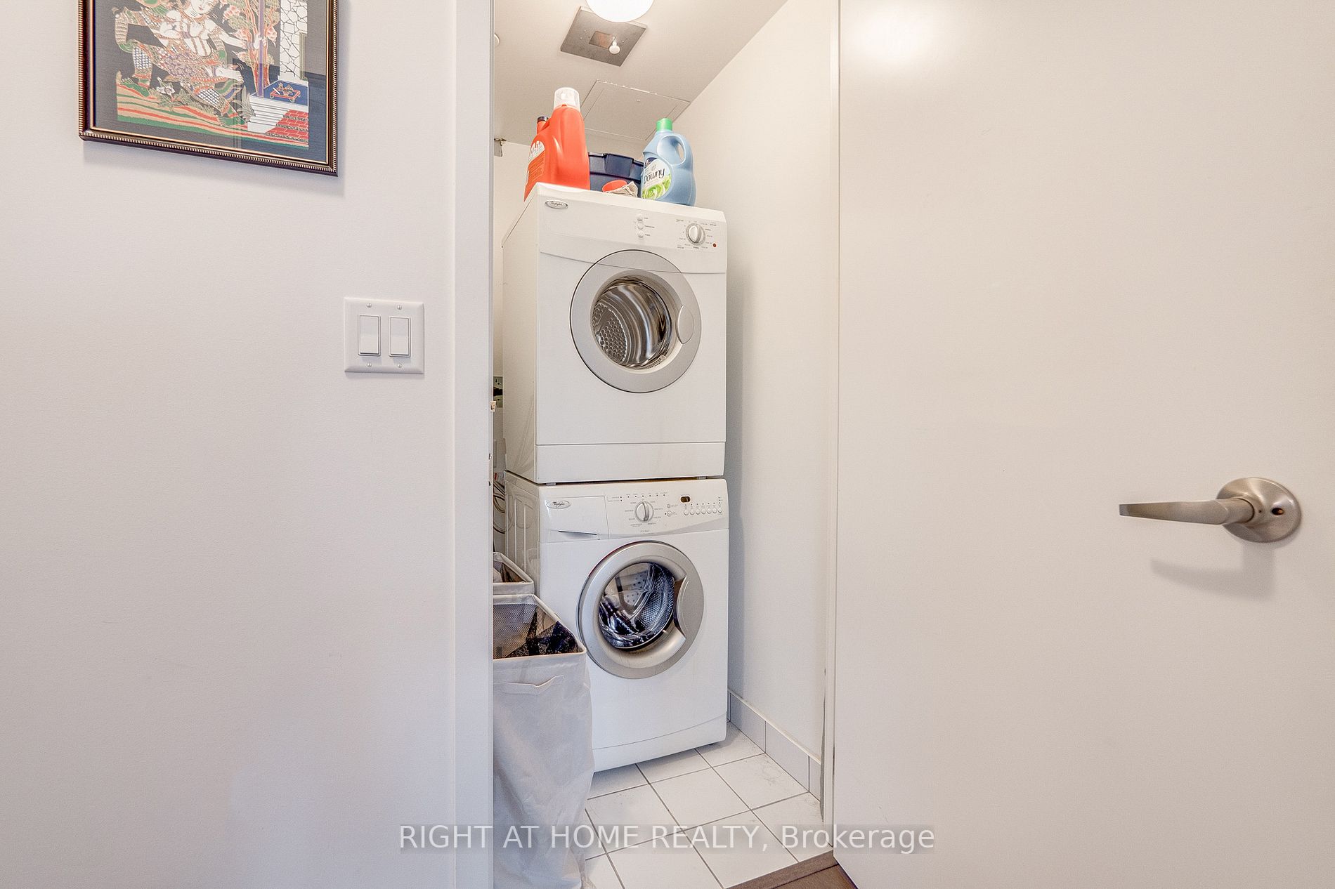 58 Orchard View Blvd 1707