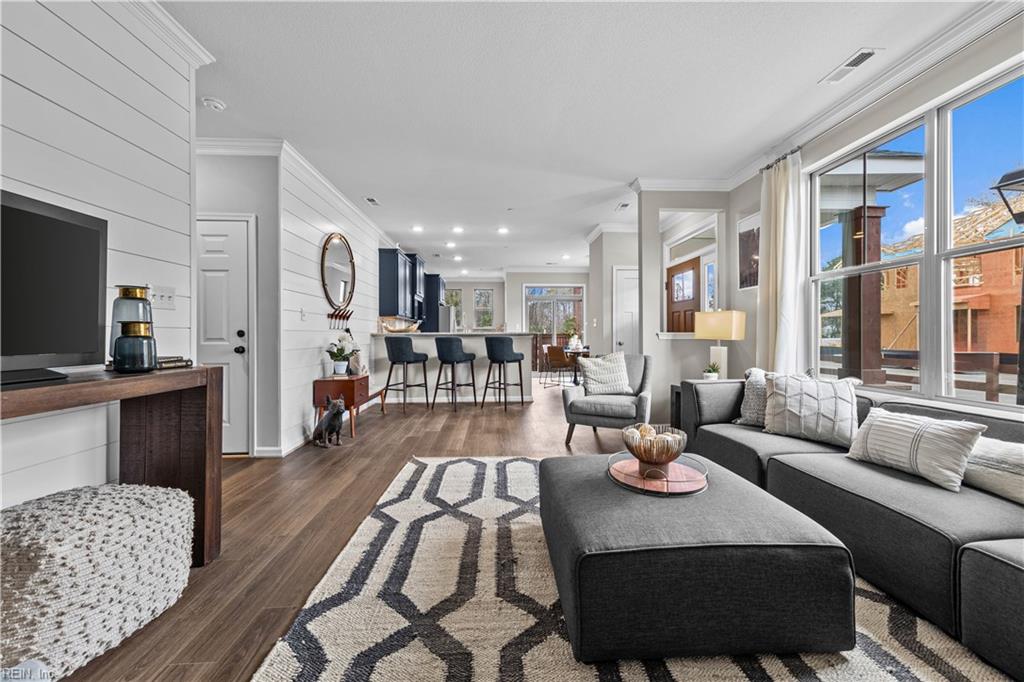 MM Eclipse Model @ Watermark