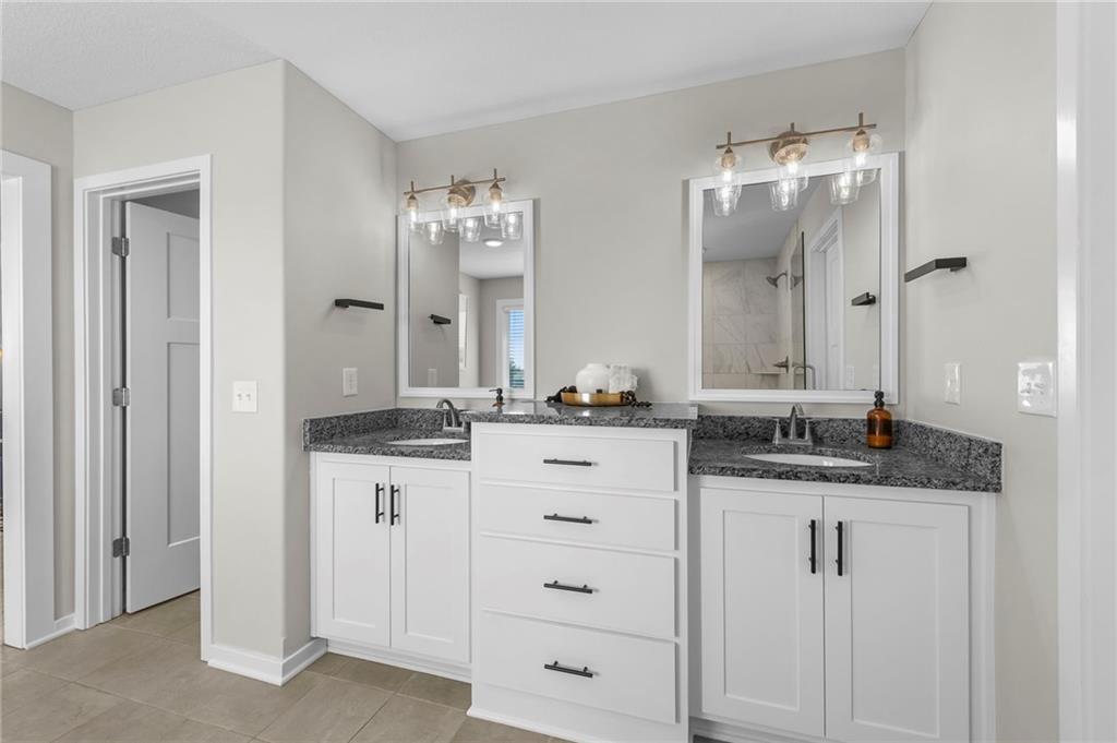 7613 N Tullis Avenue