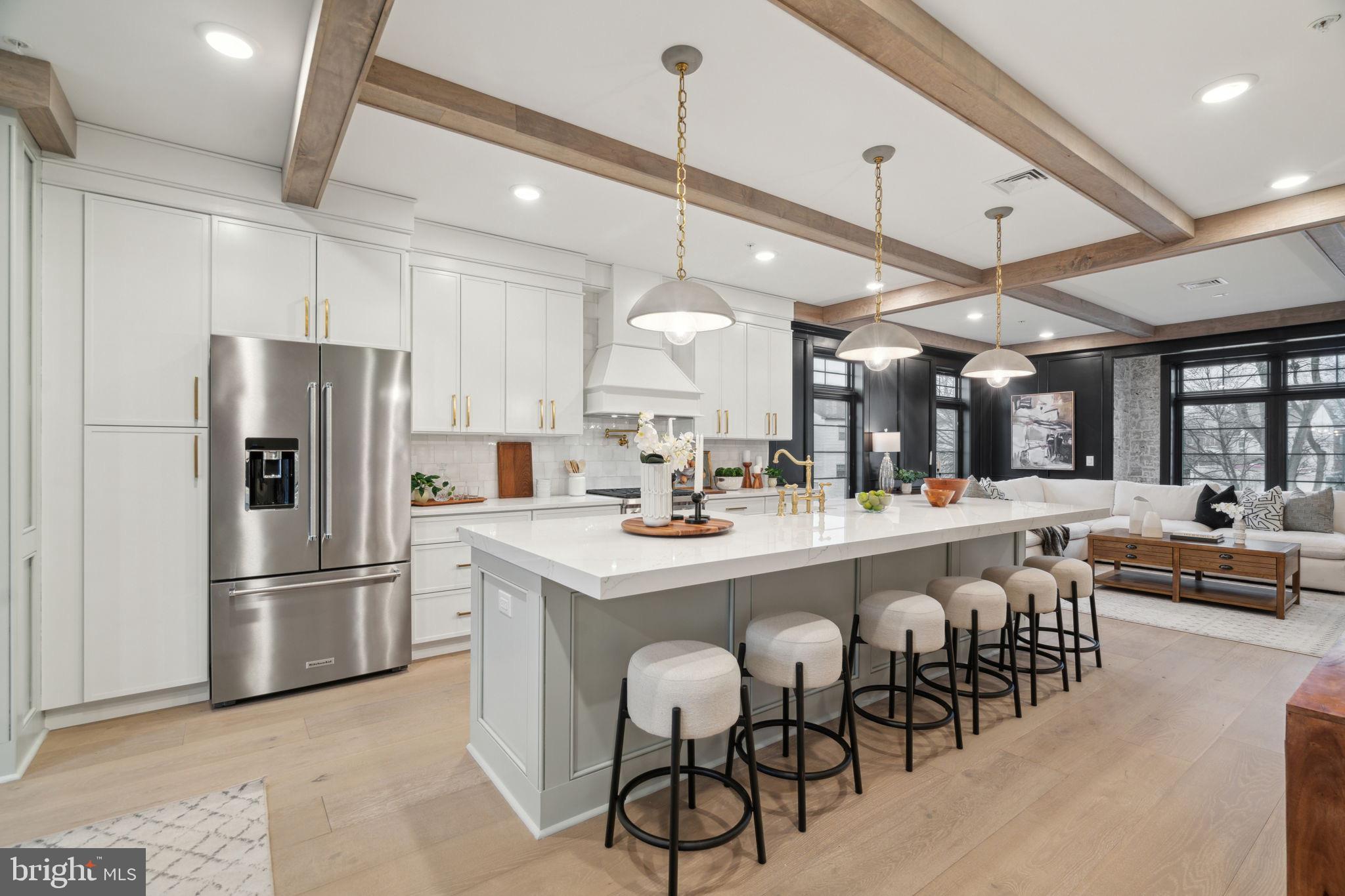 7519 Ridge Avenue 304