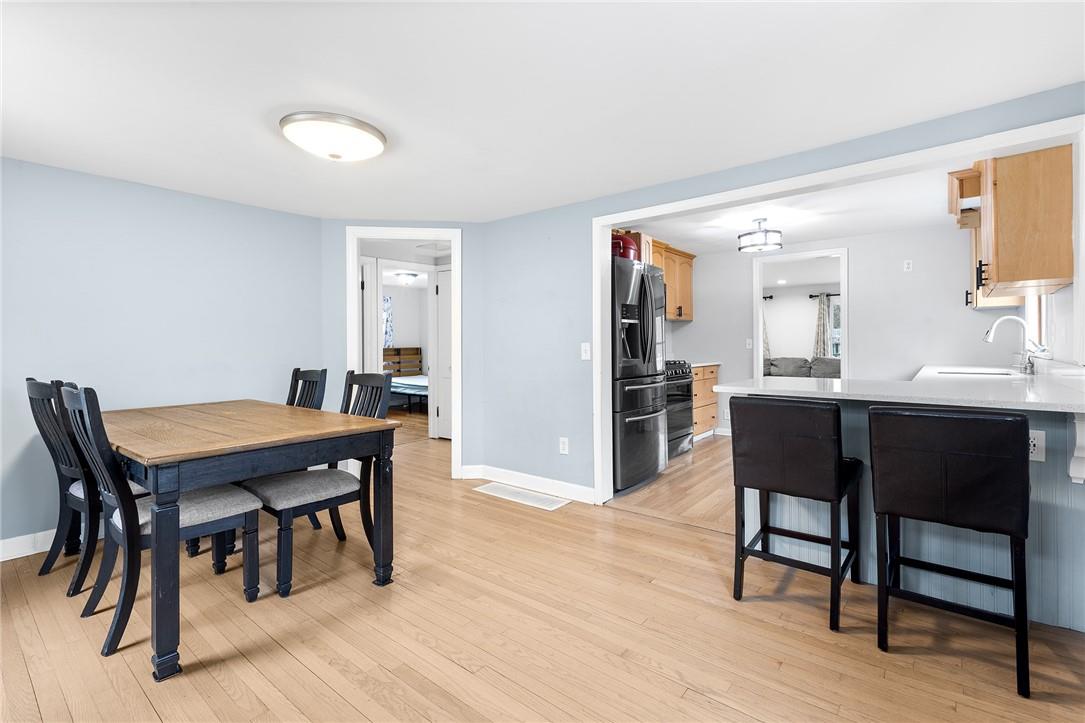 1 Ryerson Avenue
