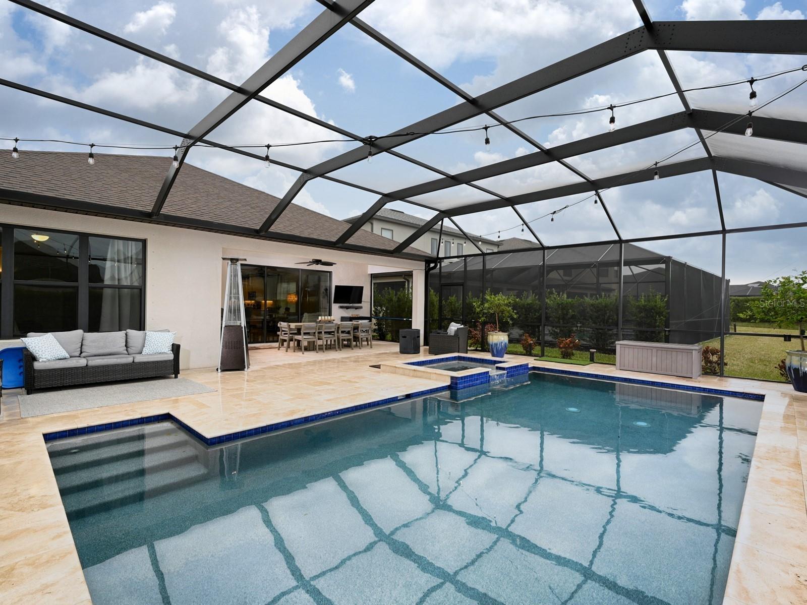 9077 Luna Lane