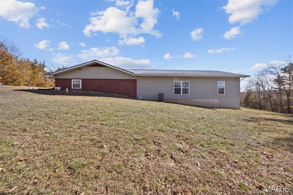 10179 Vine Road