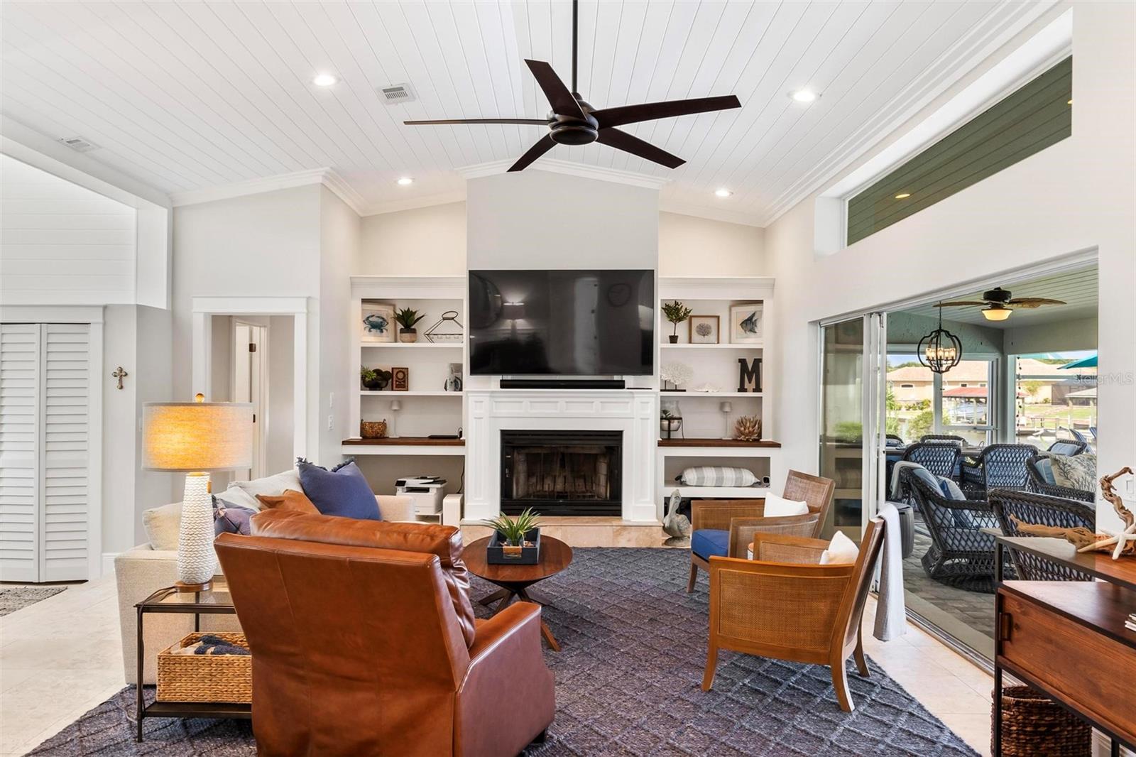 6 Colony Court