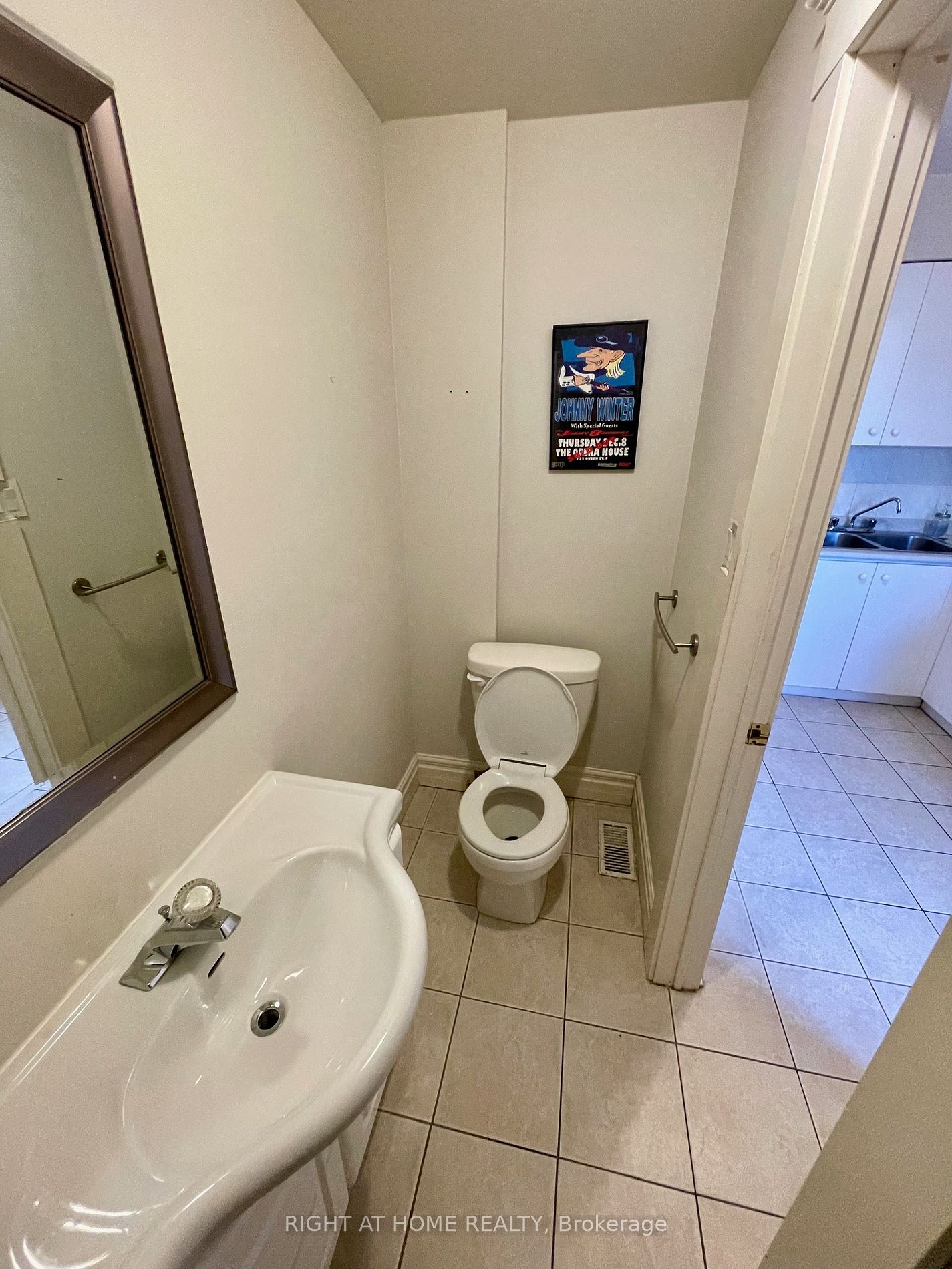 163 Greenwood Ave Main