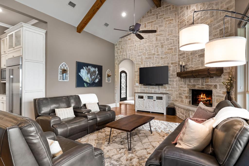 1481 Stony Trail