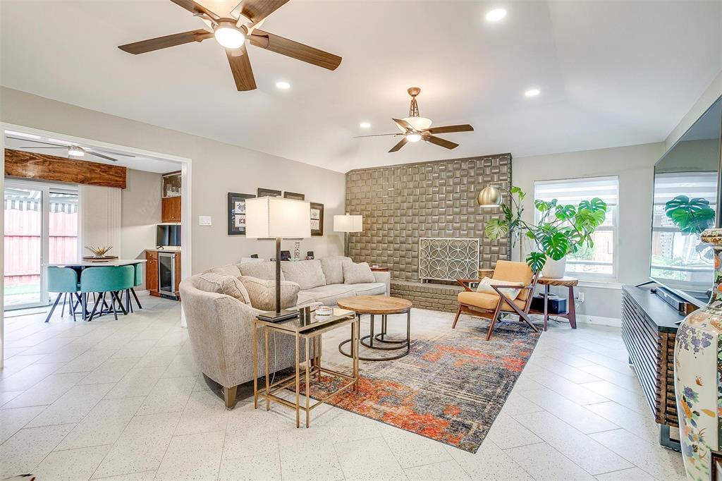 2321 Fountain Head Drive