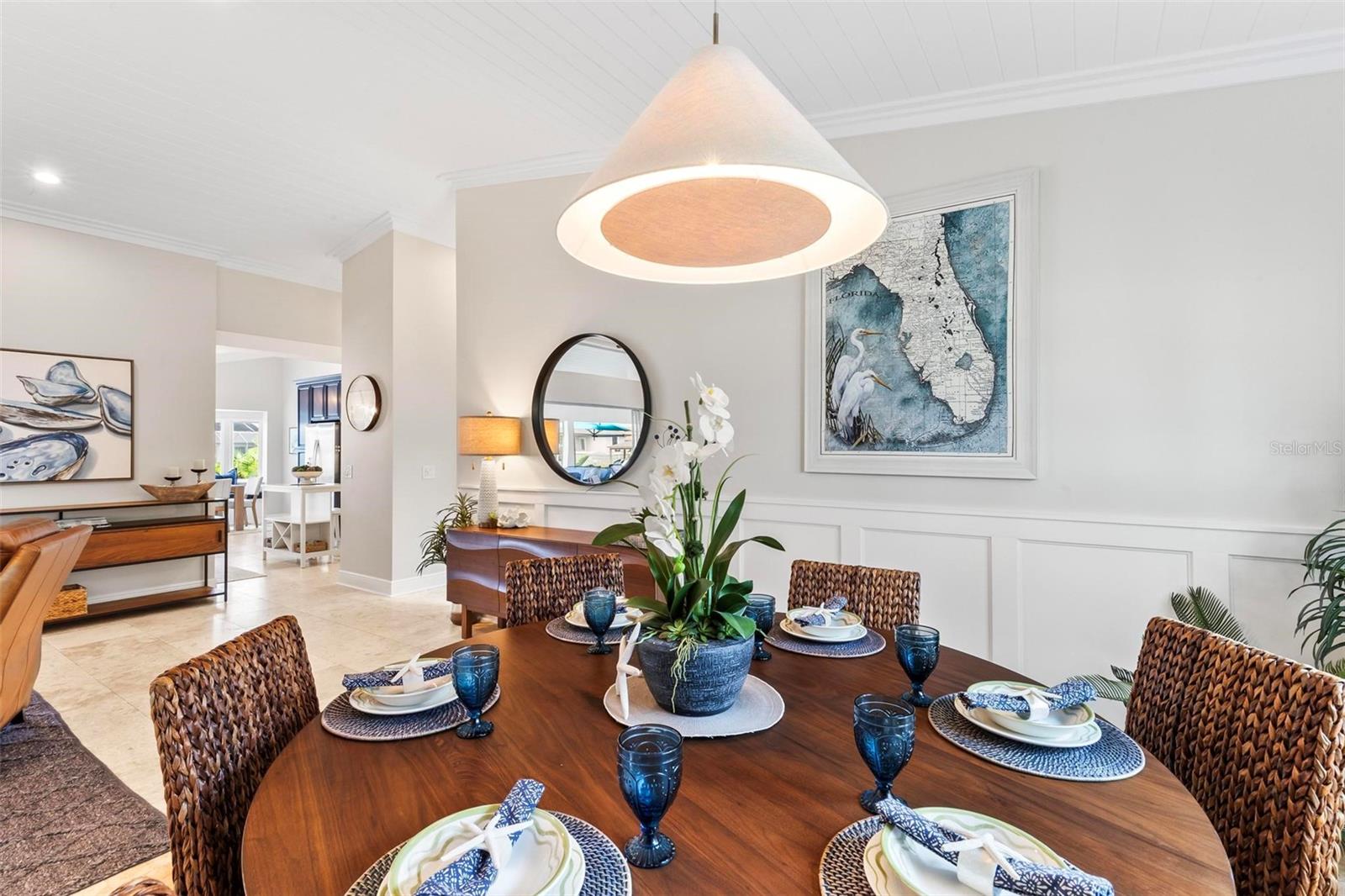 6 Colony Court