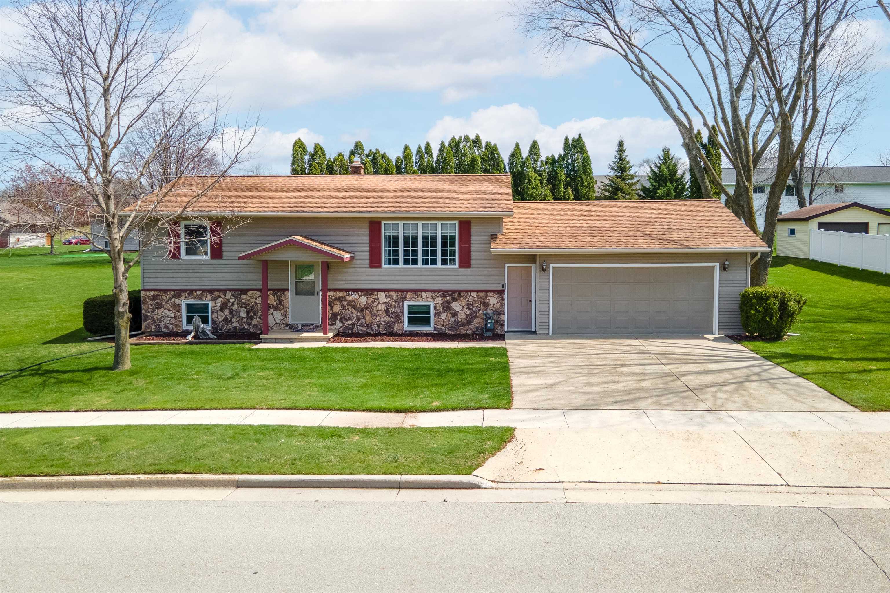 722 Diane Street