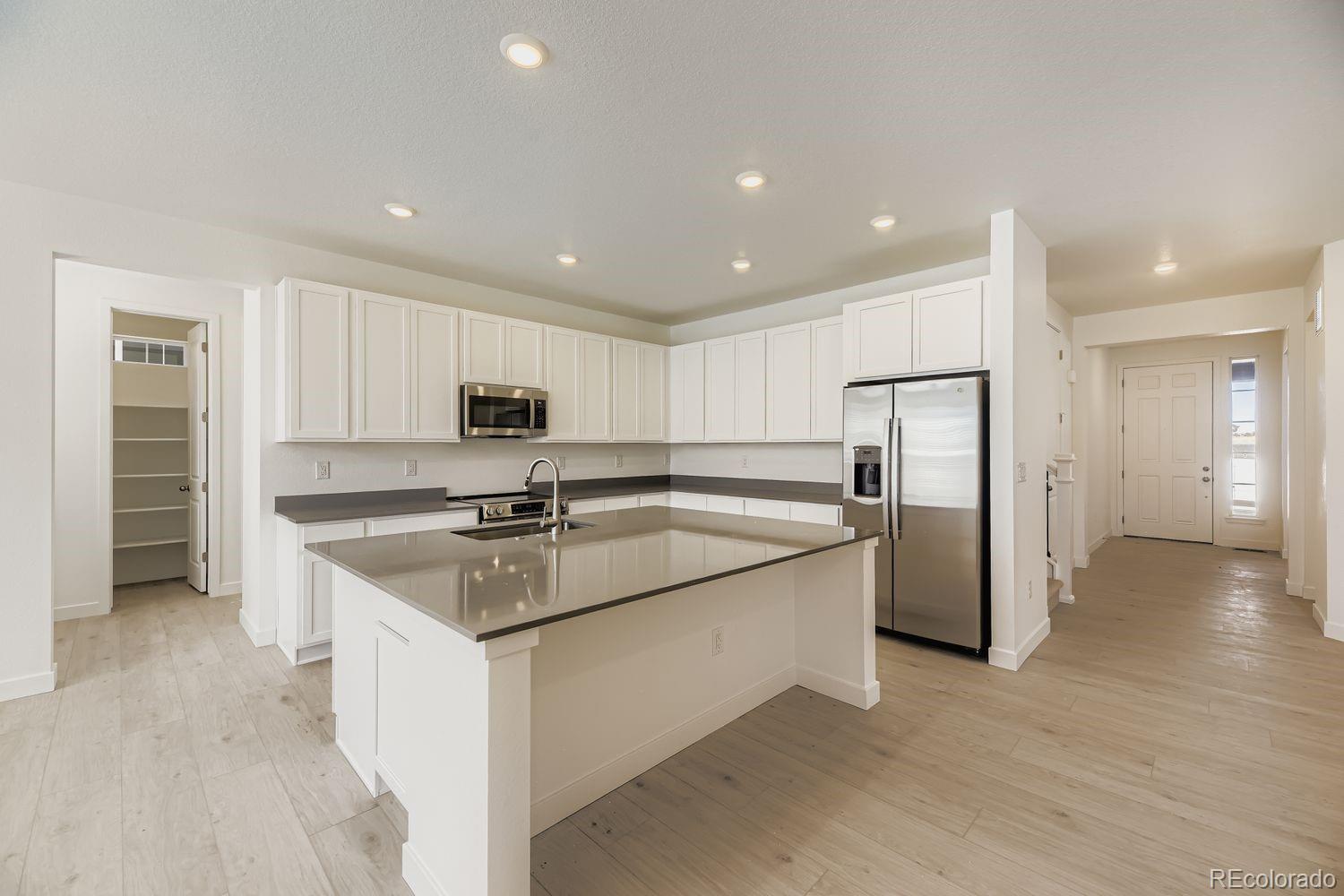 12710 W Glasgow Place