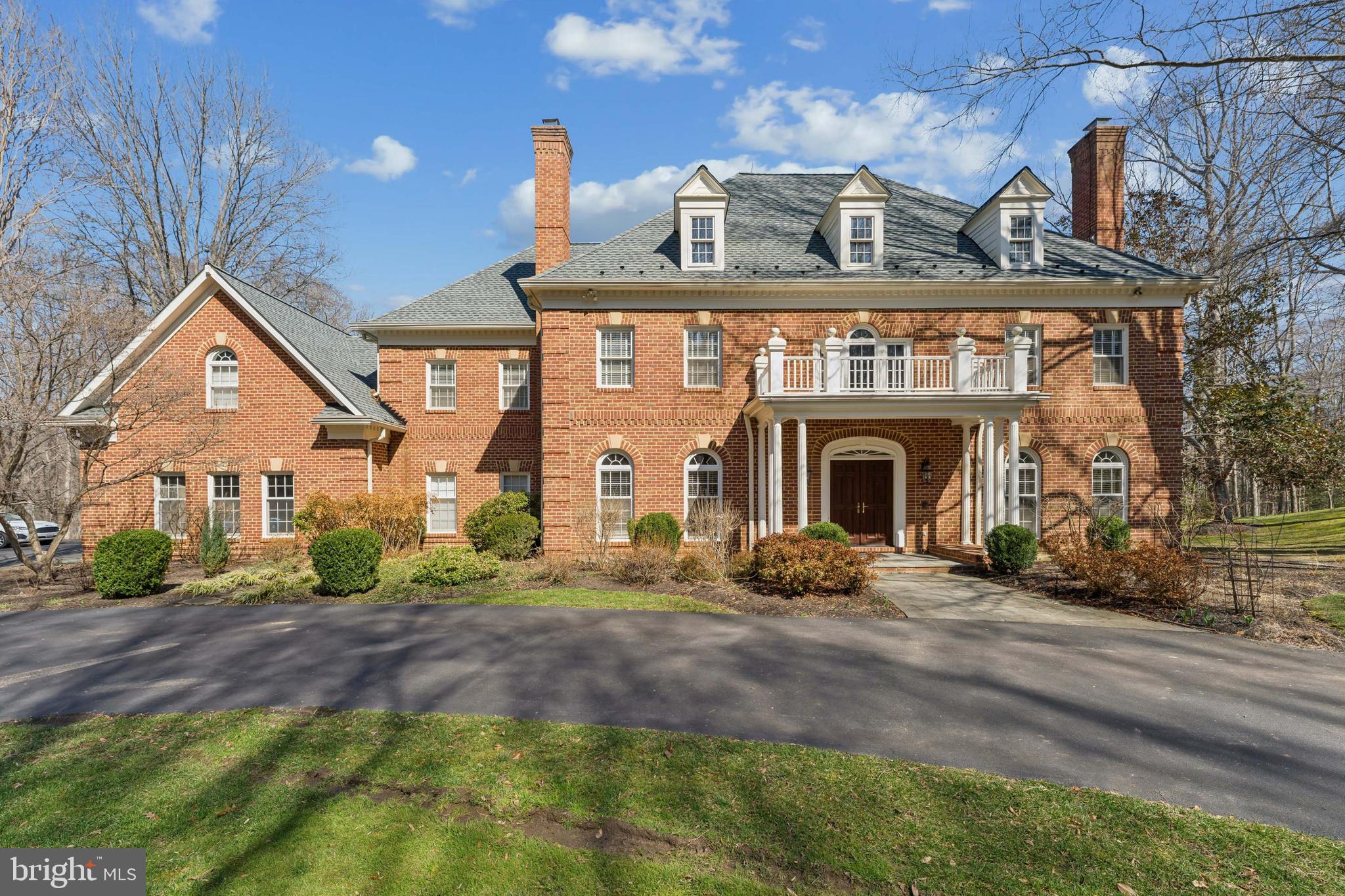 7700 Leeds Manor Court