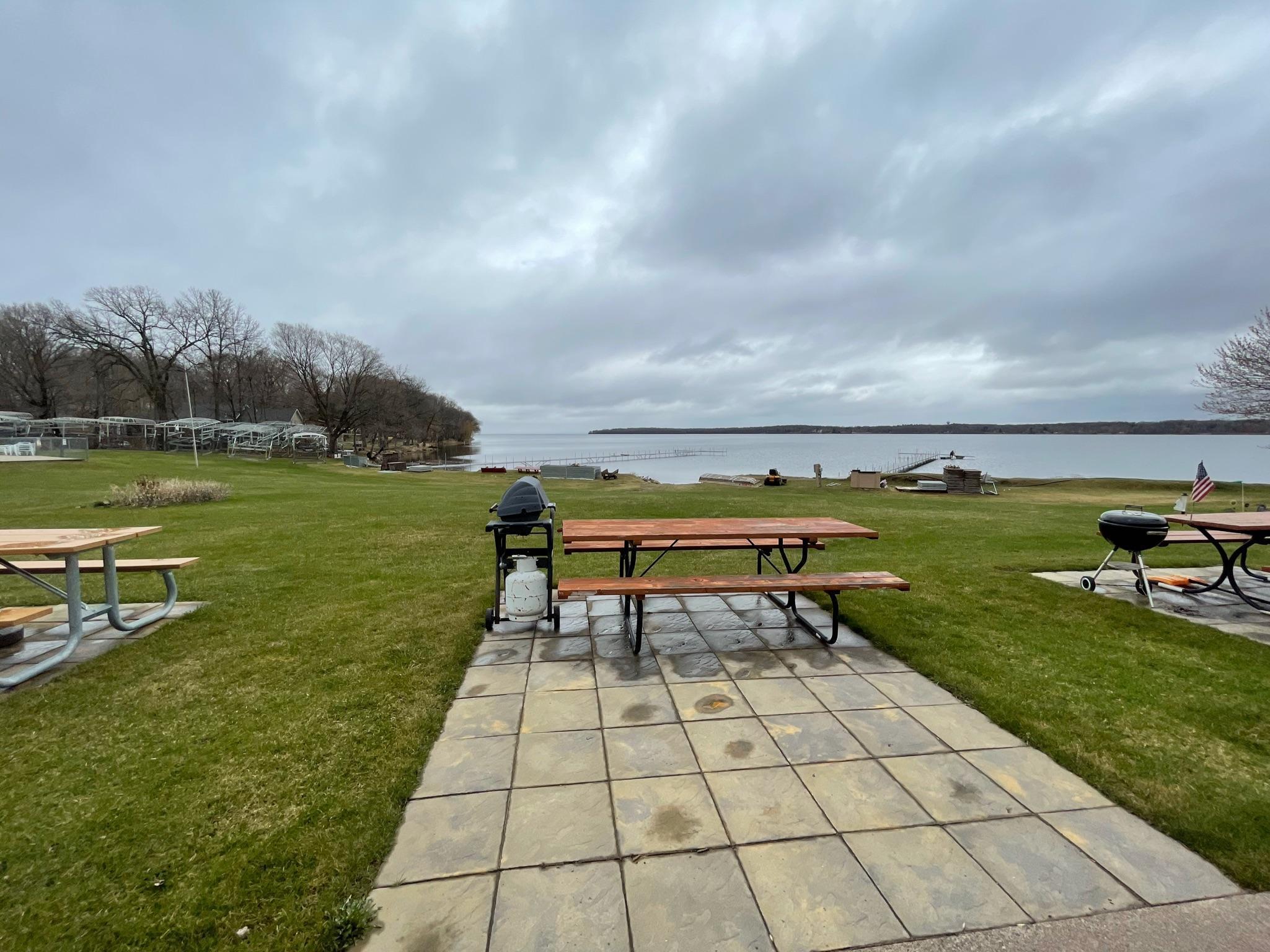 46286 Gone Fishin B-4