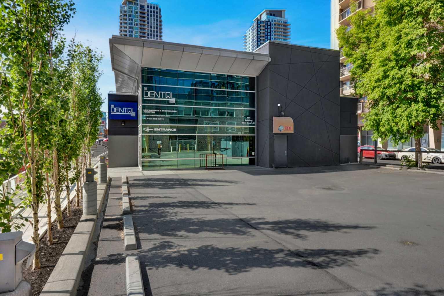 High-exposure medical office building in downtown Calgary, featuring two long-term, complementary tenants—a dental office and a dental lab—with additional space available for lease. This well-maintained property offers a strong foundation of stable income, future leasing potential, and the added benefit of outdoor patio space—a rare bonus in the downtown core. Ideal for investors or owner-users.
