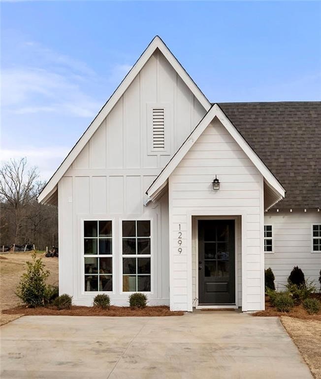 1140 BURROW Circle, OPELIKA, AL 36801