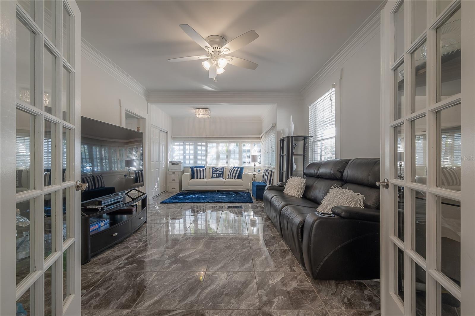 2921 W El Prado Boulevard