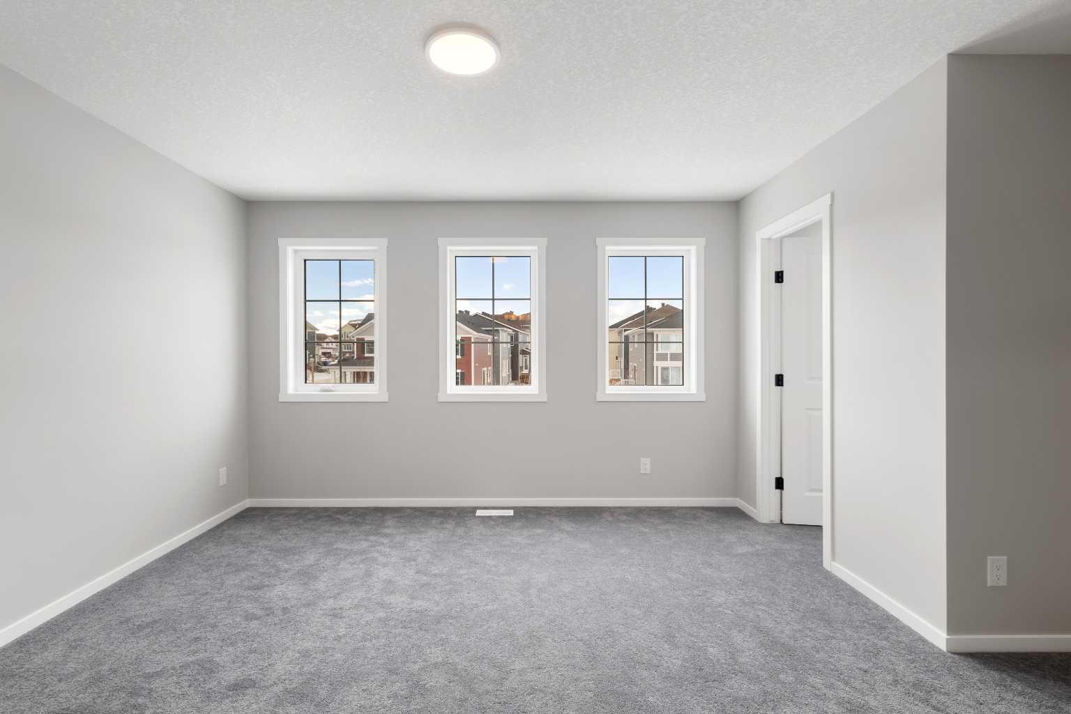 225 Yorkville Boulevard SW