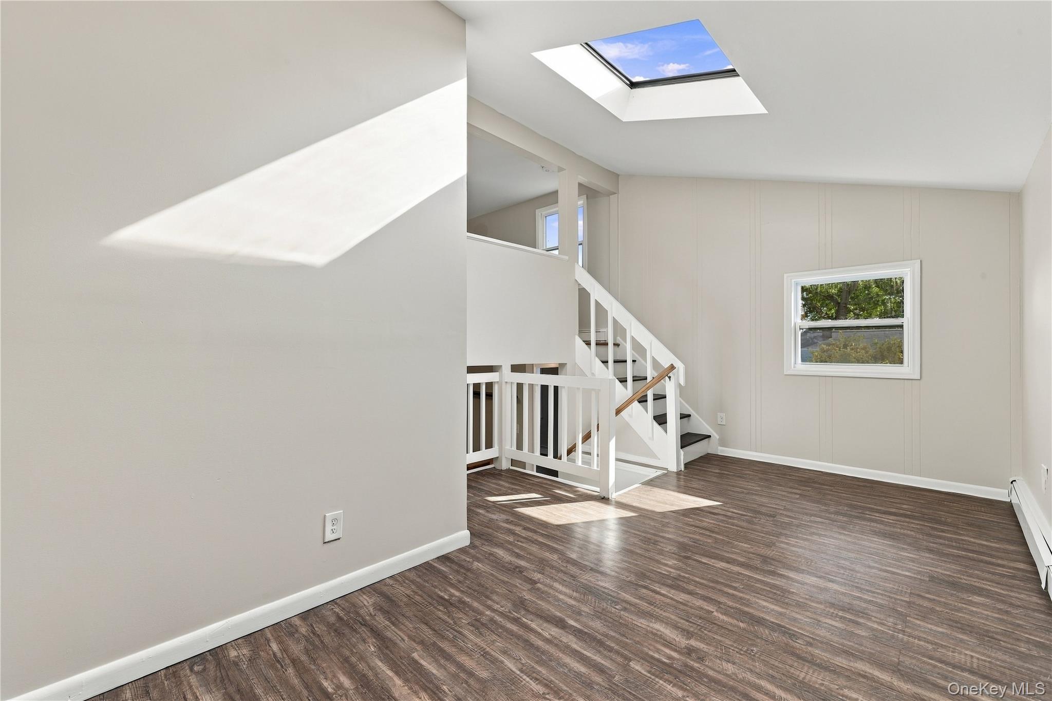 16 Imperial Drive