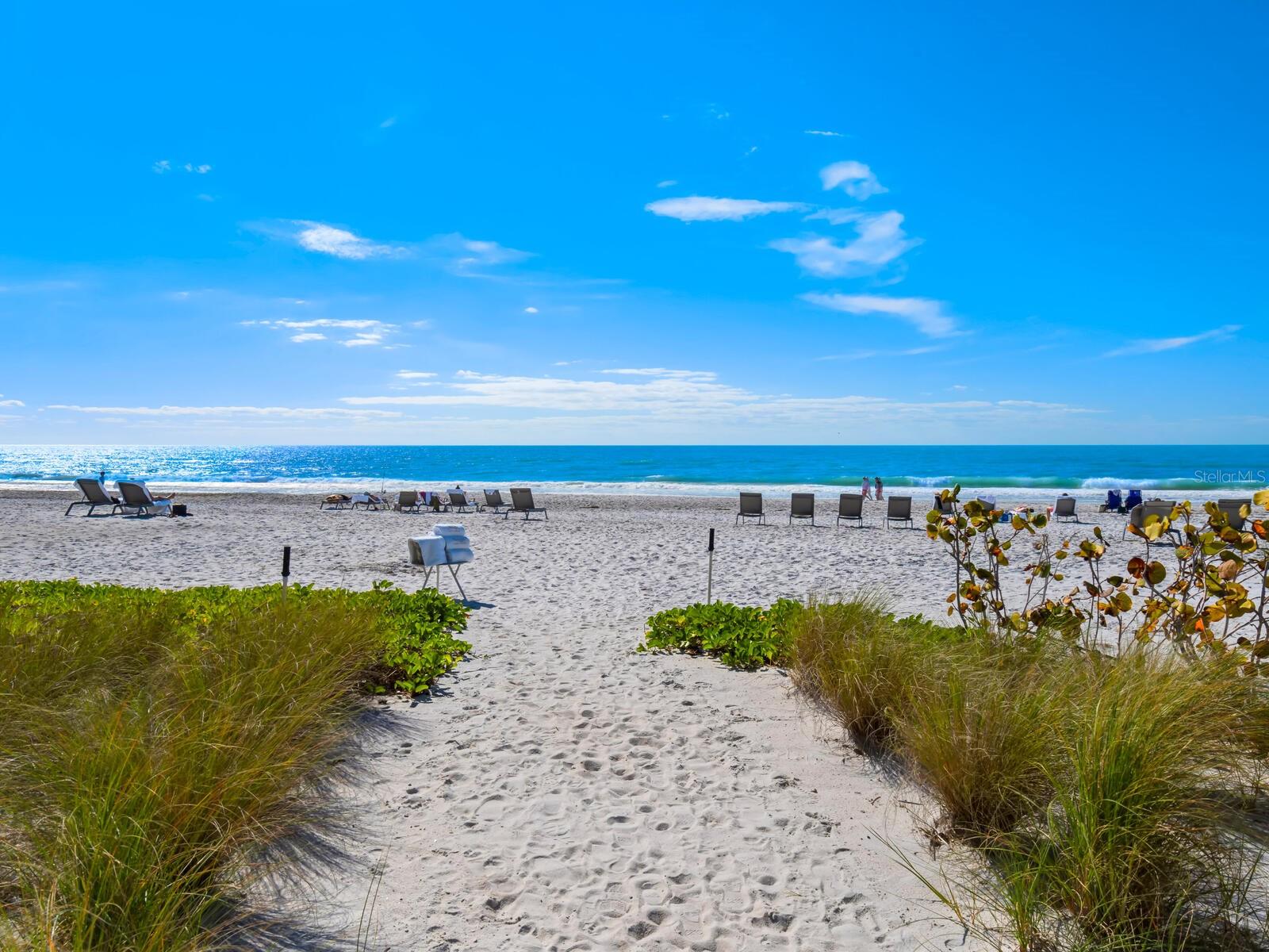 4651 Gulf Of Mexico Drive 402