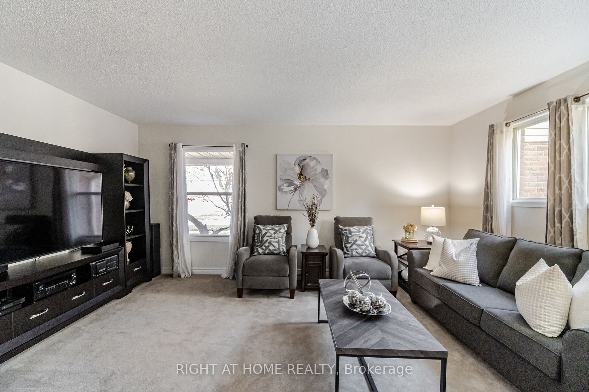 6066 Farmstead Lane
