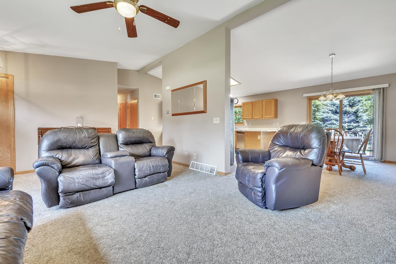 424 Emerald Drive