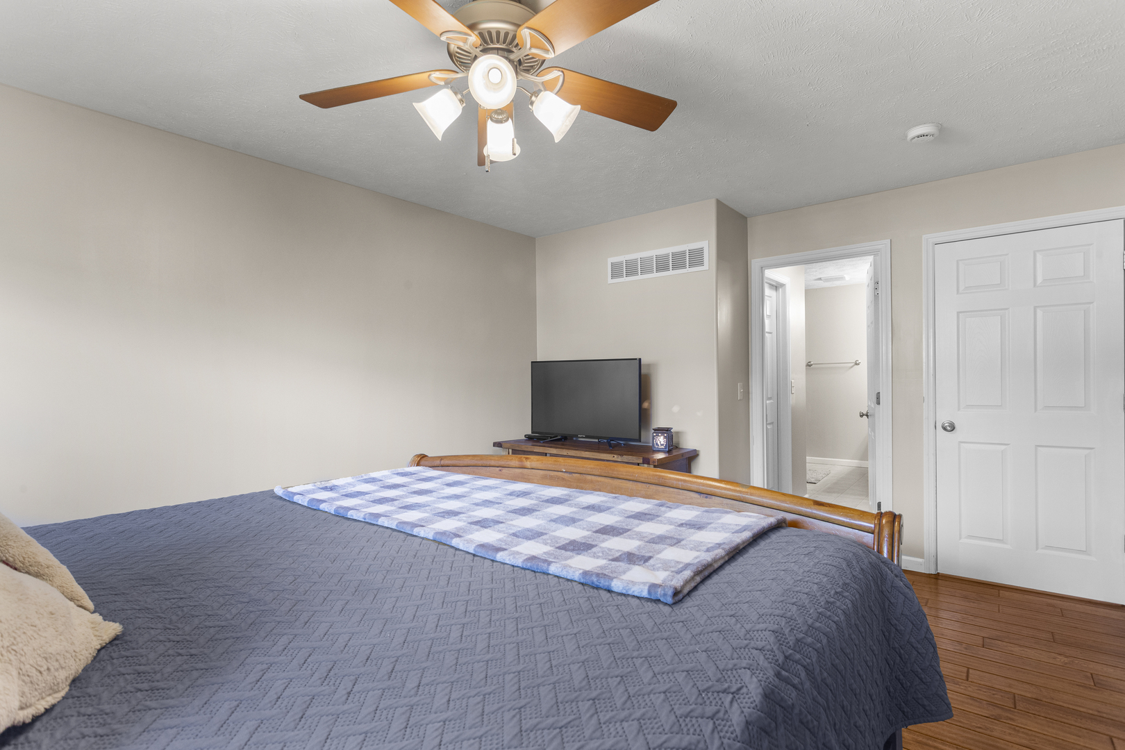 1710 Timber Wolf Lane