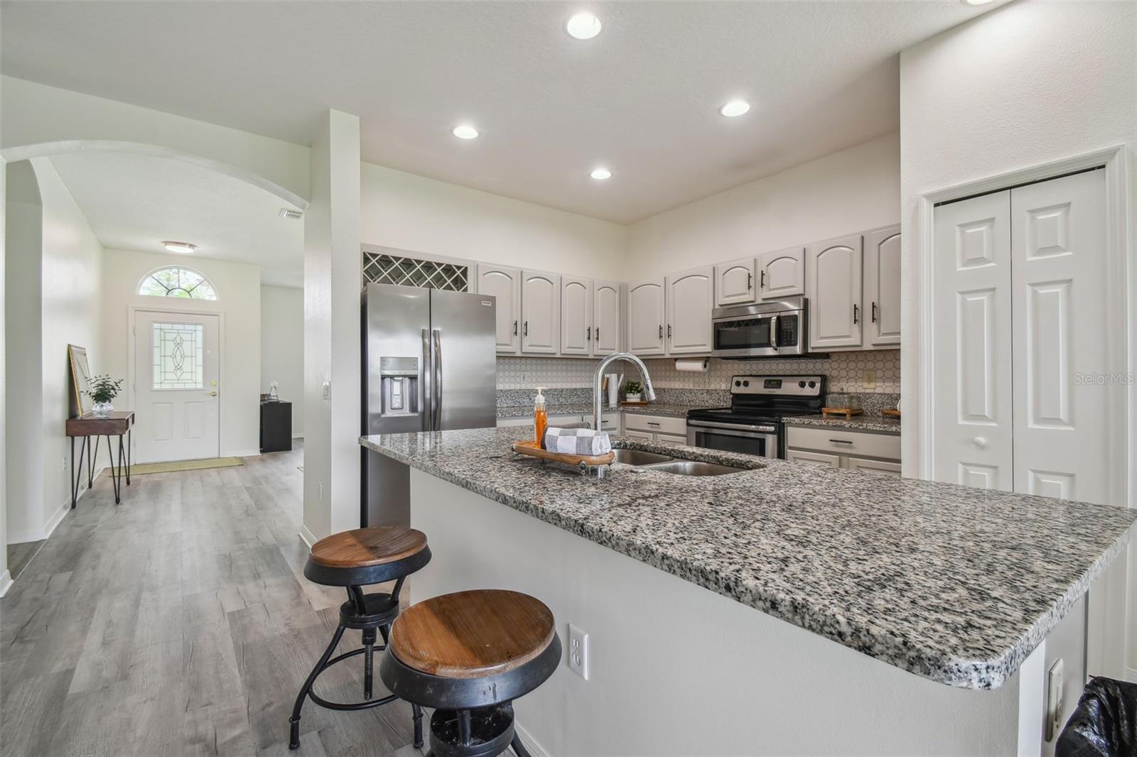 3124 Banyan Hill Lane