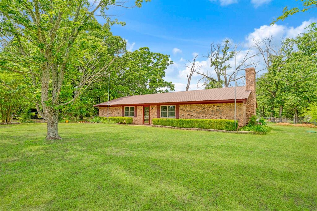 9157 N Hwy 271