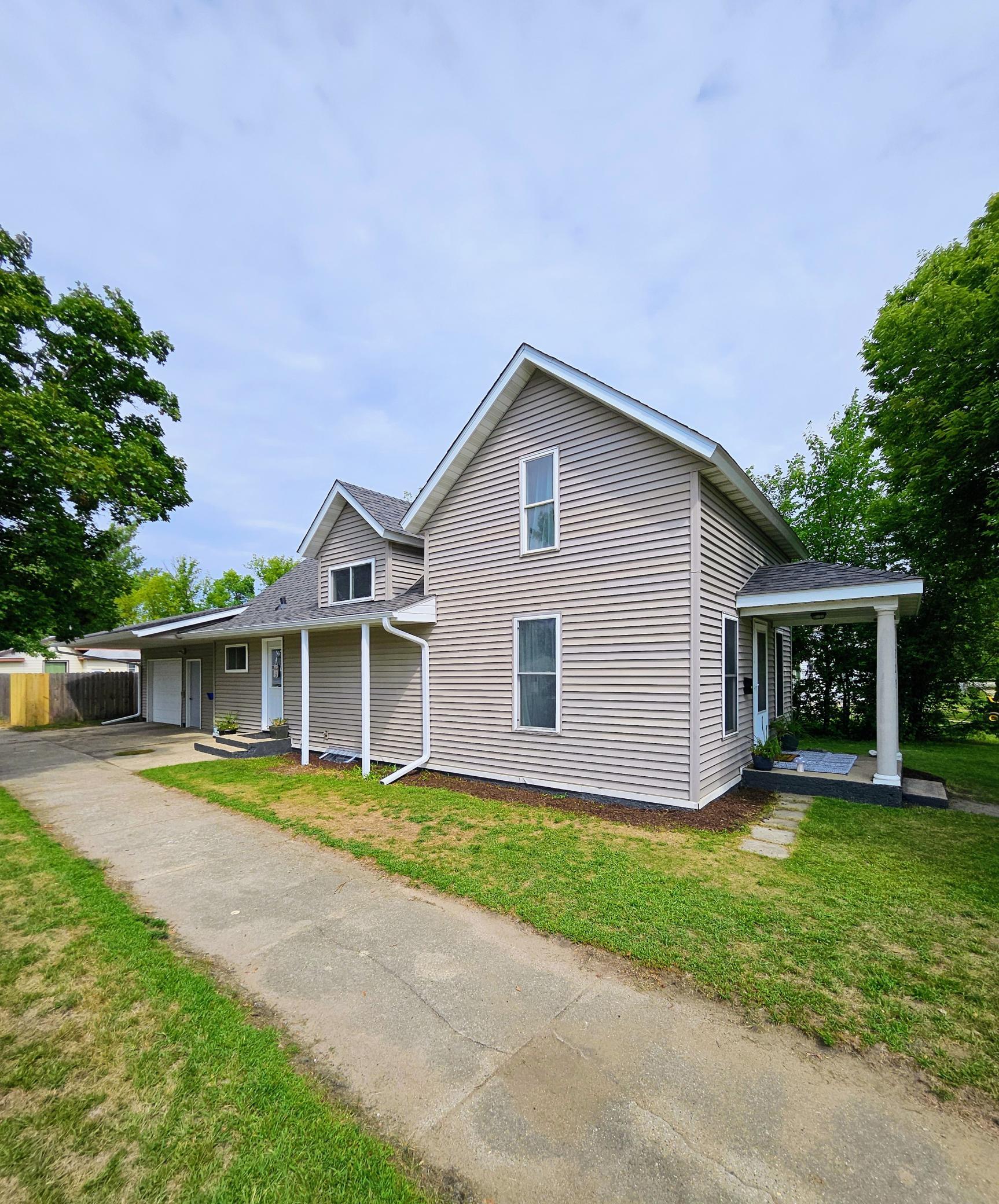Welcome to this spacious 3-bedroom, 1-bath home that offers comfortable living and great functionality throughout. The main floor features convenient laundry, a large primary bedroom, a full bath, and an open-concept living and dining area that creates an inviting space for everyday living and entertaining. Upstairs, you’ll find two additional bedrooms along with a large bonus room, perfect for a home office, playroom, or extra living space.Outside, the home features a 6-foot wood privacy fence and a generously sized backyard, offering plenty of room to relax, play, or host gatherings. With newer windows and siding, plus a roof replaced in 2026, this home combines charm, space, and valuable updates in one appealing package.