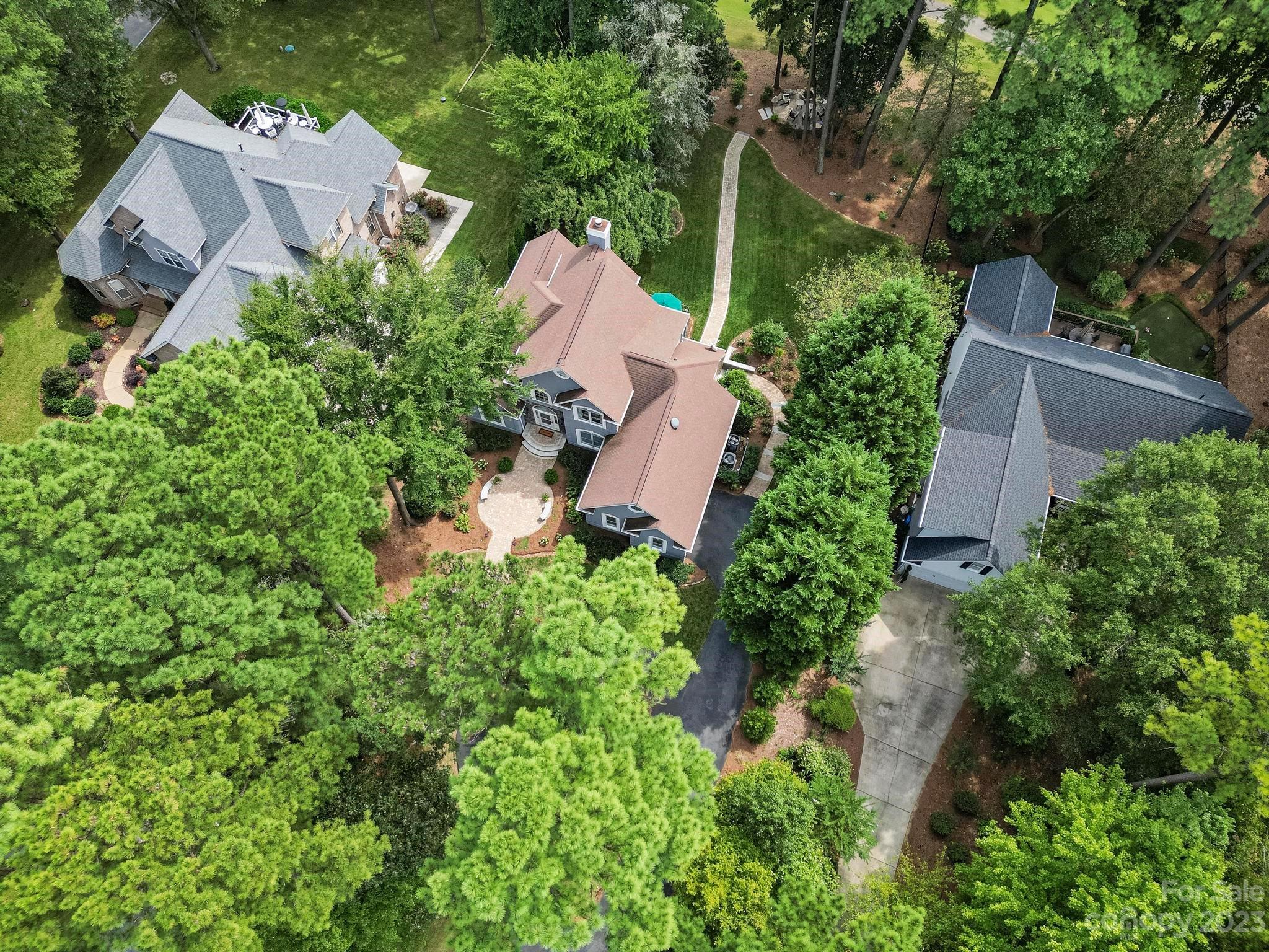8056 St Andrews Lane