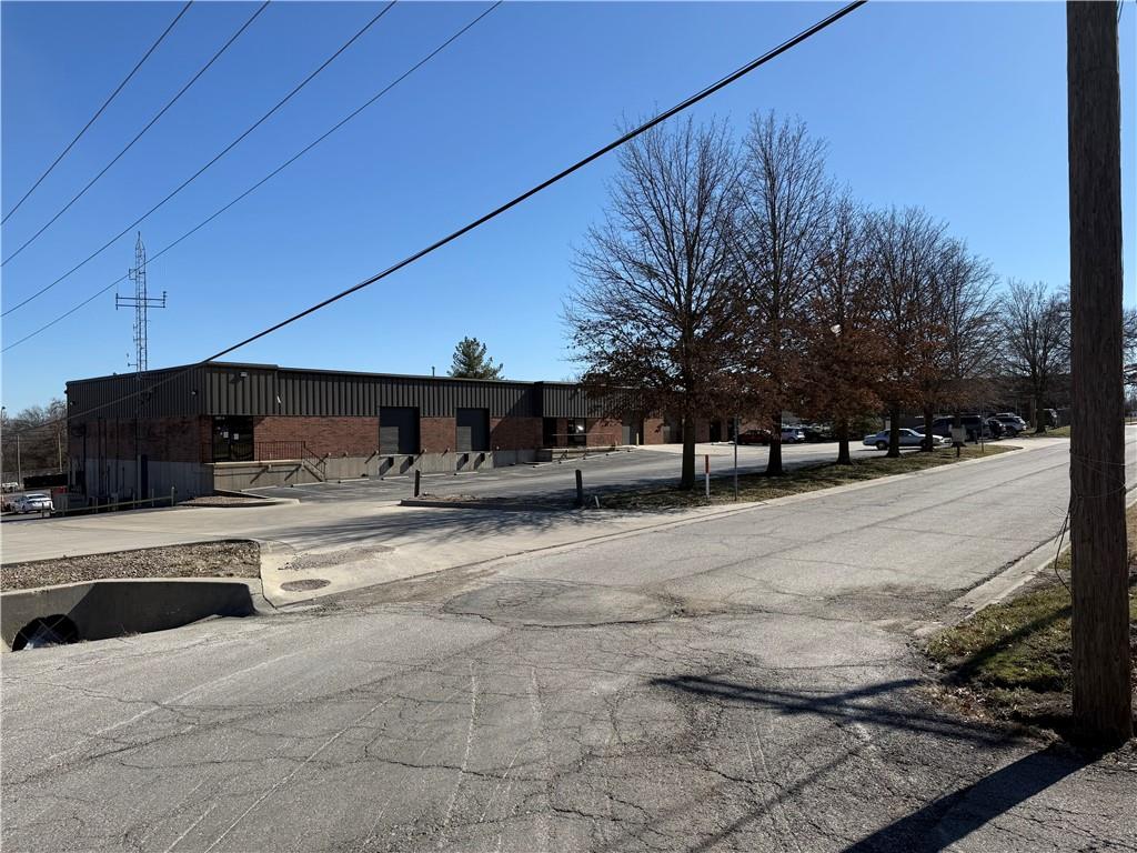 3121 S Dodgion Street