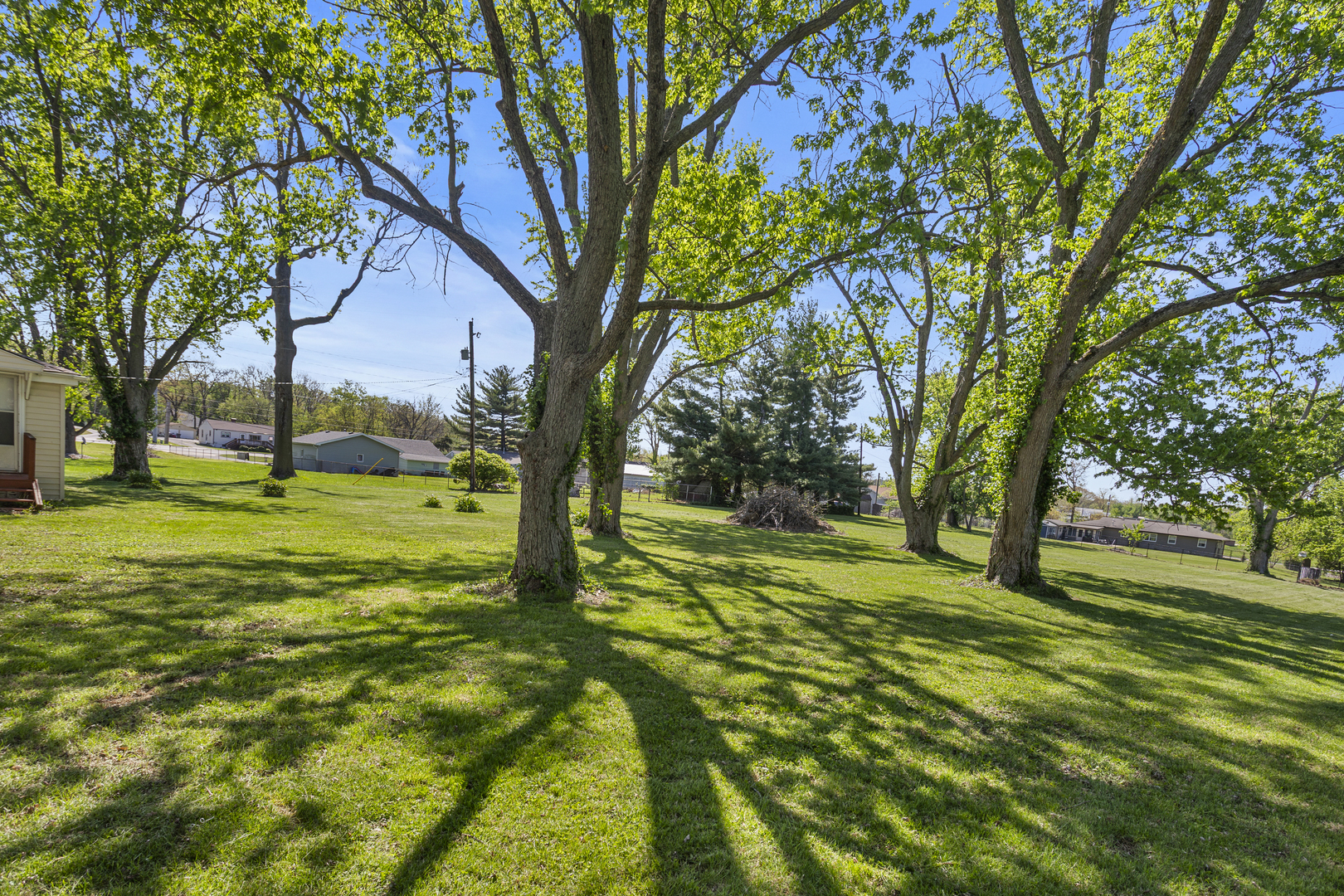 4931 E Glenwood Drive