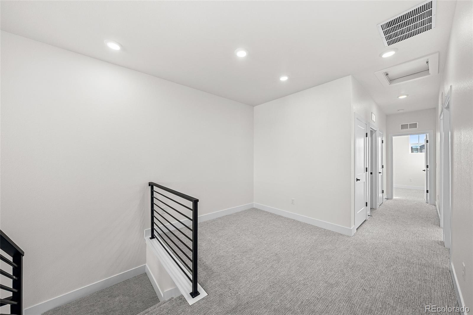 8735 Whiteclover Street